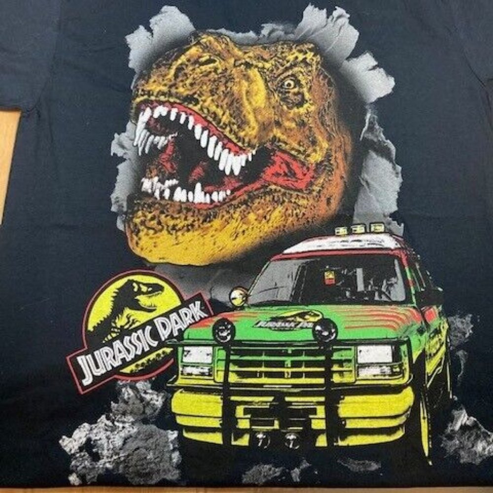 Jurassic Park_Classic Short Sleeve Cotton T-Shirt_Small_Black w/print_NWT